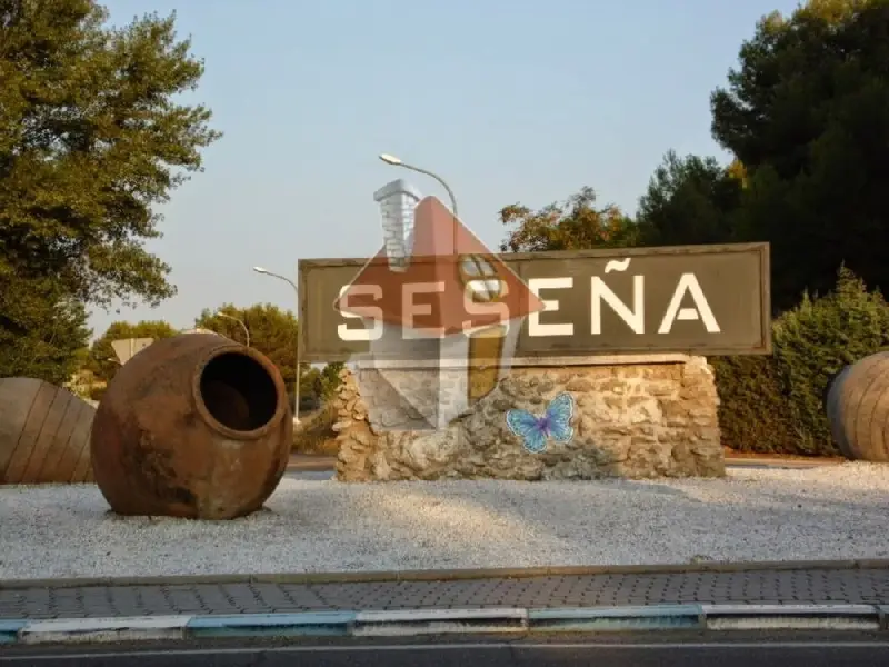 Venta Terreno Sese	ña - 120m2 - 193m2 Parcela