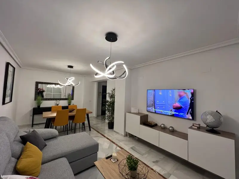 Apartamento 2 Dormitorios Alquiler Nueva Andalucia