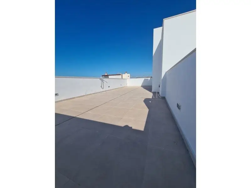 Venta Ático con Terraza y Vistas al Mar en El Morche
