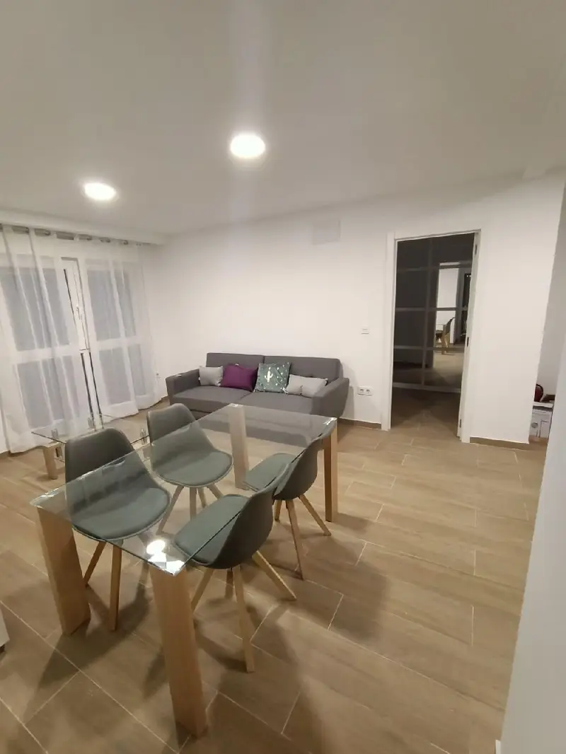 Venta Piso Soleado Centro Algeciras 2 Dormitorios 2 Baños Reformado
