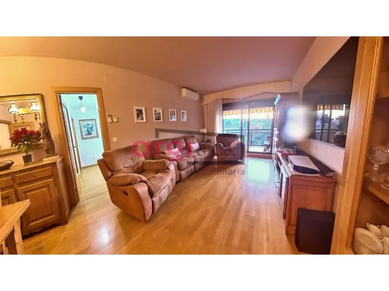 Venta Piso con vistas en Torrents - Ref PIS_1683