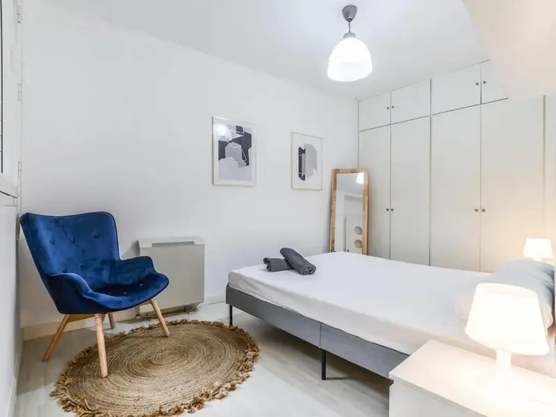 Apartamento en Alquiler Madrid 1 Dormitorio 1 Ba
tico