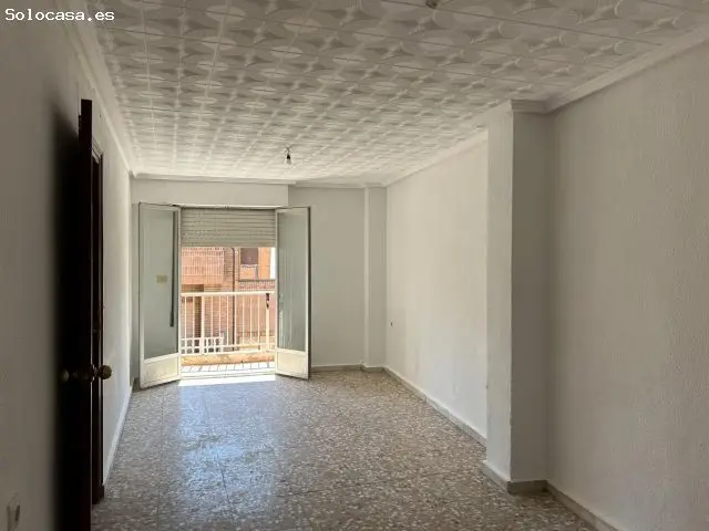 Vivienda Para Reformar En Albatera