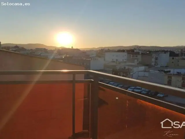 Atico Duplex en Zona Tranquila Cerca de la Playa