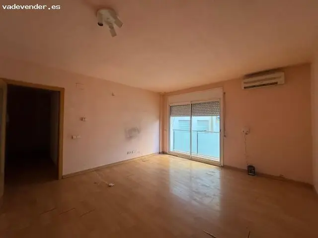 Piso en Venta El Vendrell 3 habitaciones Parking Ascensor