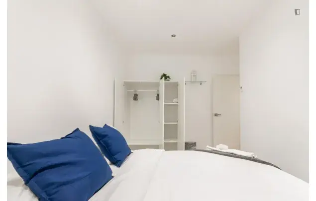Apartamento 5 Dormitorios Barcelona Recien Renovado