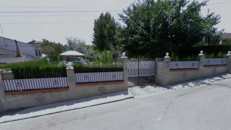 Parcela en Venta Torrent con Piscina y Proyecto de Casa