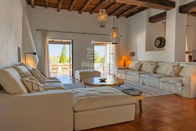 Chalet en venta en Santa Eulalia / Santa Eularia, Ibiza