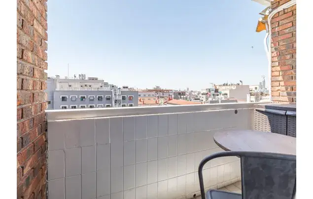 Atico con Terraza en Recoletos Madrid