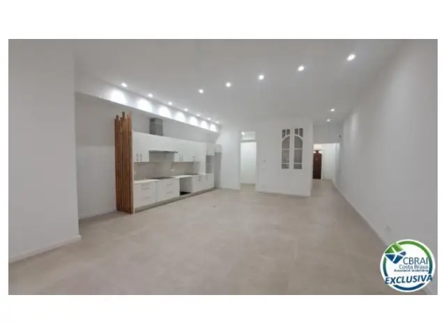 Casa en Venta en el Centro de Figueres 142m2 3 Banos 4 Habitaciones