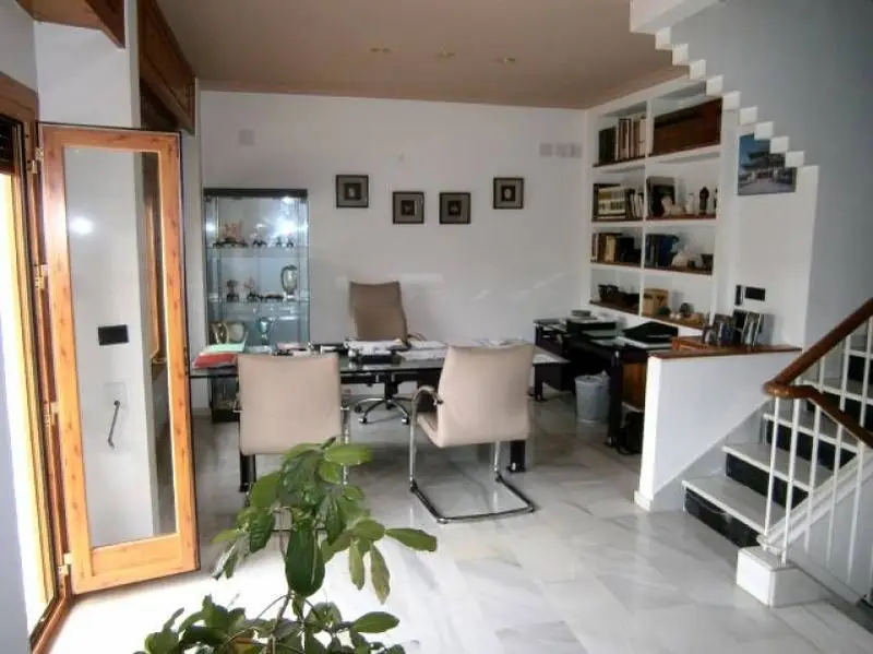 Venta Chalet con chimenea en Calasancio, Brillante Córdoba - Ref: 02674