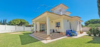 Chalet en Venta Vistahermosa 263m2