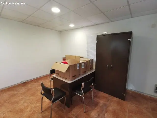 Local en Alquiler Manresa Fabrica Blanca 20m2 Oficina Almacen