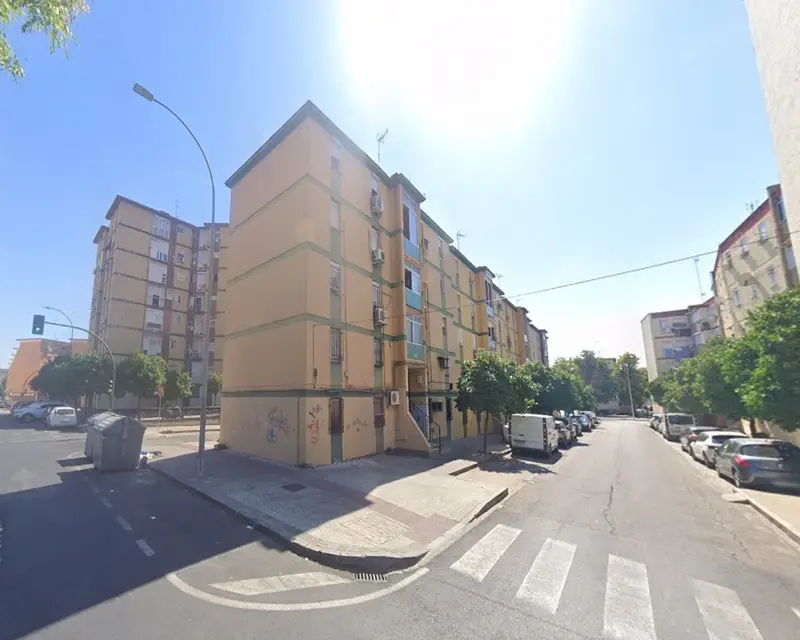 Piso 74m2 3 habitaciones Sevilla