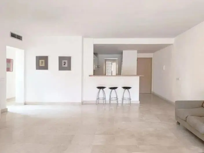 Apartamento 2 Dormitorios en Bel Air -  Marbella