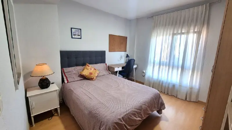 Alquiler Piso Estudiantes MIR Oviedo Centro