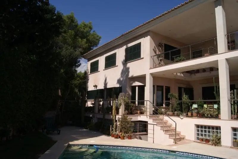 Chalet en Son Dureta Palma de Mallorca con piscina