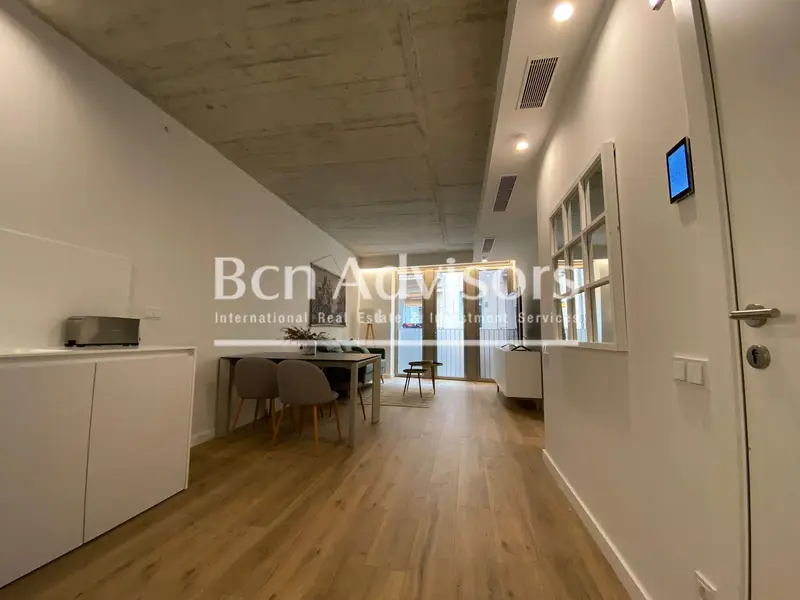 Piso con Patio en Barcelona Centro