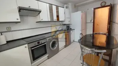 Piso en Alquiler en Pumarin Oviedo 90m2 3 Habitaciones