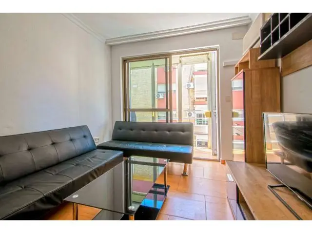 Piso en venta Sevilla La Hermandad del Trabajo cerca Hospital Macarena