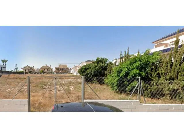 Terreno en Venta en La Veleta Torrevieja 700m2