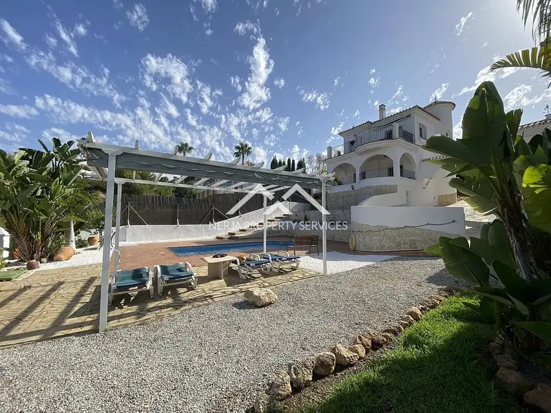 Adosado en Alquiler Frigiliana Malaga Cerca Nerja