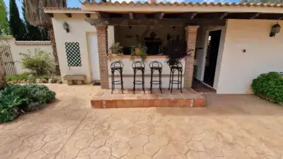 Chalet en Venta en Villa La Joya Periana