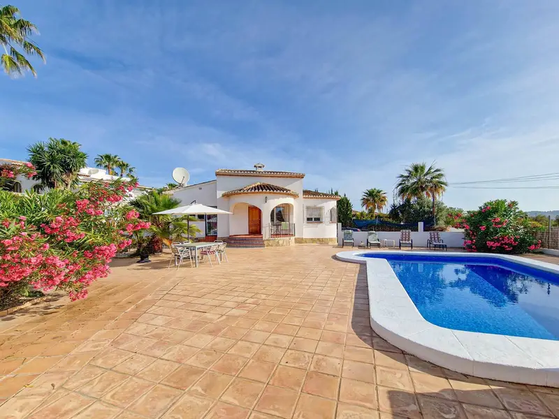 Bungalow en alquiler en Benitachell / Benitatxell, Alicante