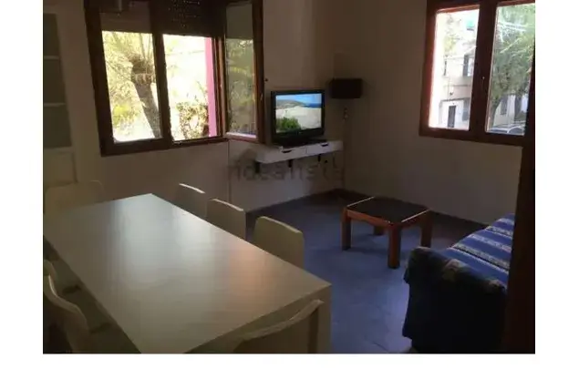 Alquiler Habitacion 190m2 Granada Piso Compartido 5 Dormitorios