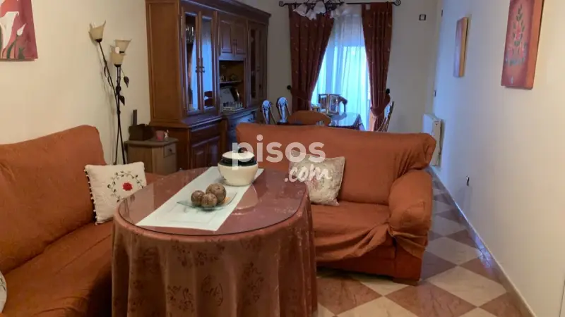 Casa adosada en venta en Calle de la Torre