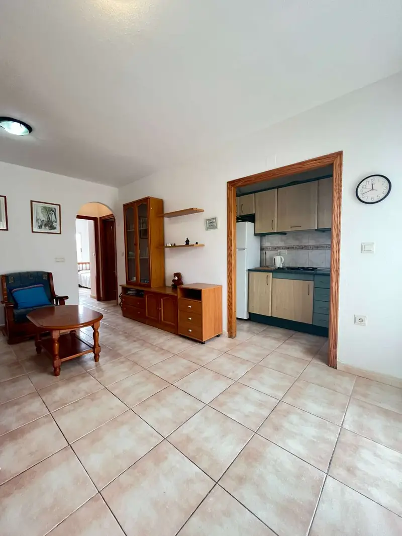 Apartamento en Guardamar del Segura con Piscina y Solarium