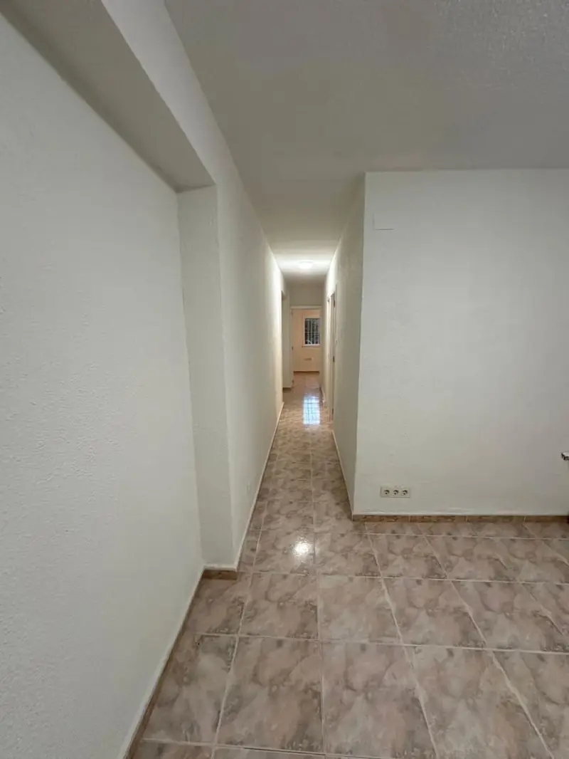 Apartamento en Alquiler Alicante Raval Roig Cerca Playa y Tram