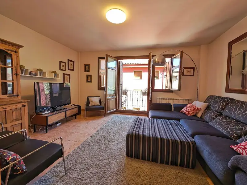 Casa Pareada con Garaje en Ezcaray