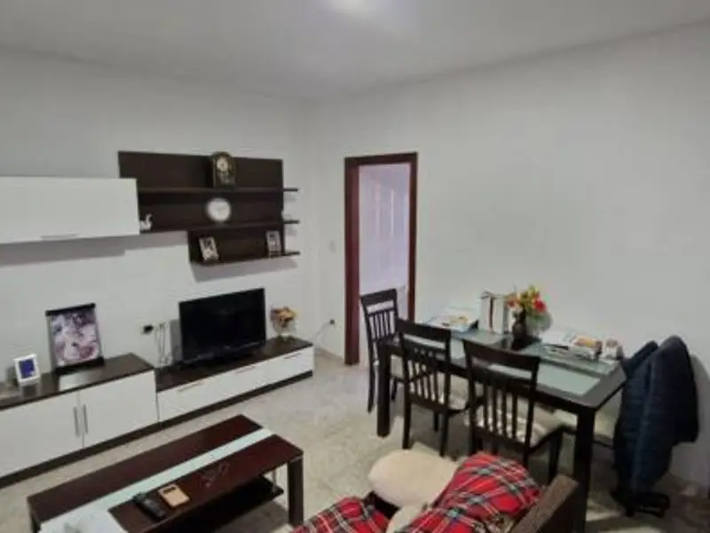 Chalet en venta en Carrión de Calatrava 5 dormitorios 2 baños