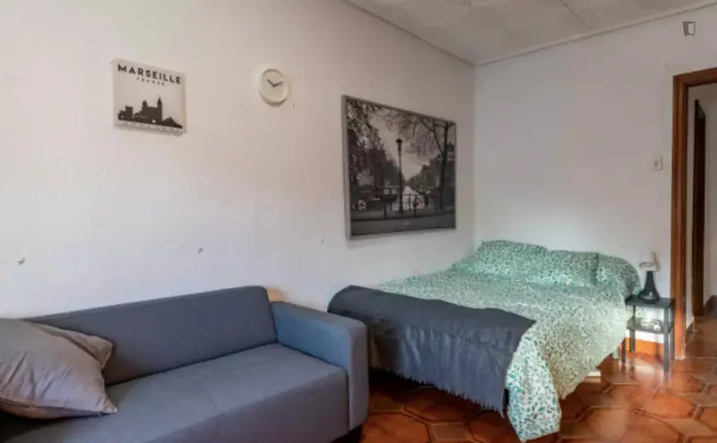 Habitacion Doble en Piso de 5 Habitaciones