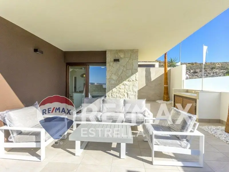 Villa en Rojales con Piscina y Terraza - Ref N7495