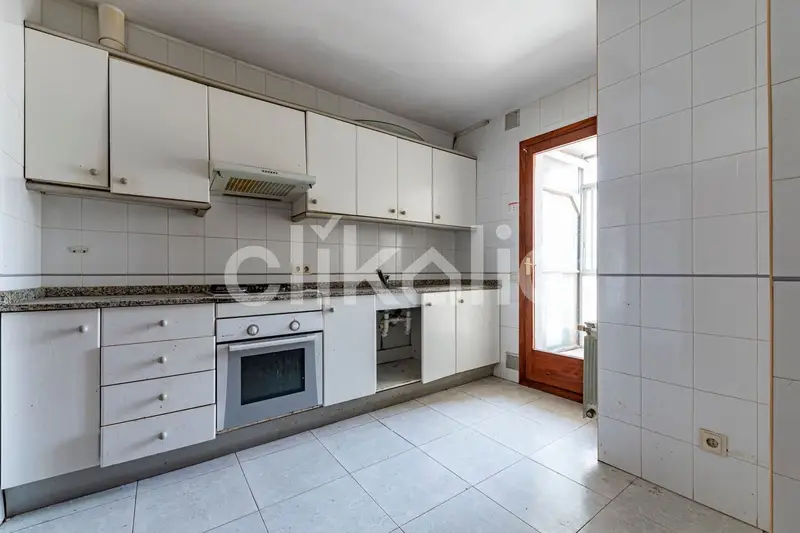 Piso en venta en Lleida ciudad 115m2 4 dormitorios 2 baños terraza trastero