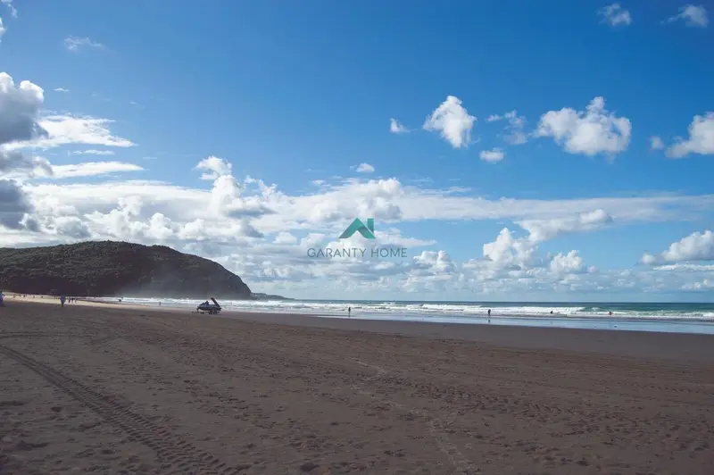 Chalet en Santoña con jardin cerca de la playa