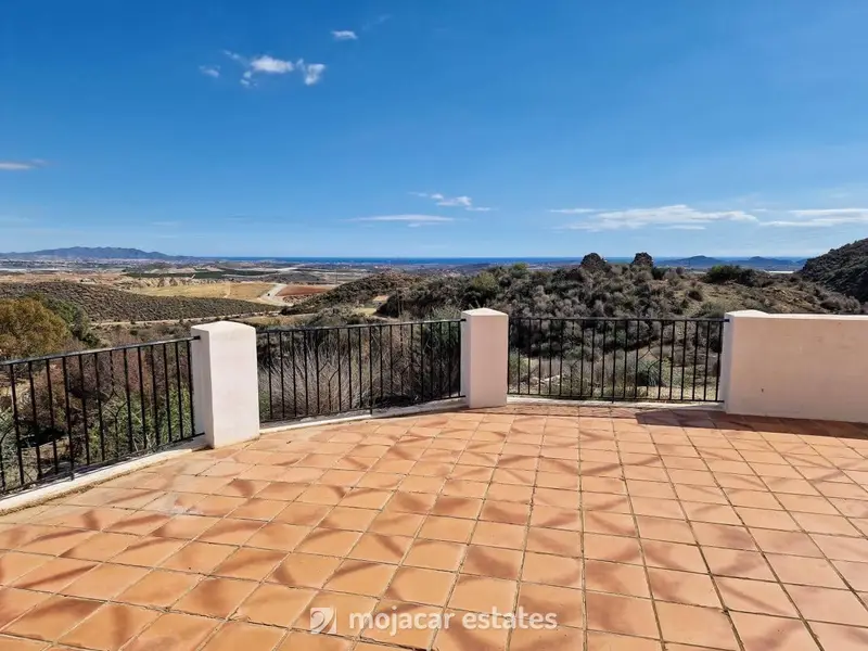 Casa Rural con Vistas Panorámicas en Los Gallardos Almería