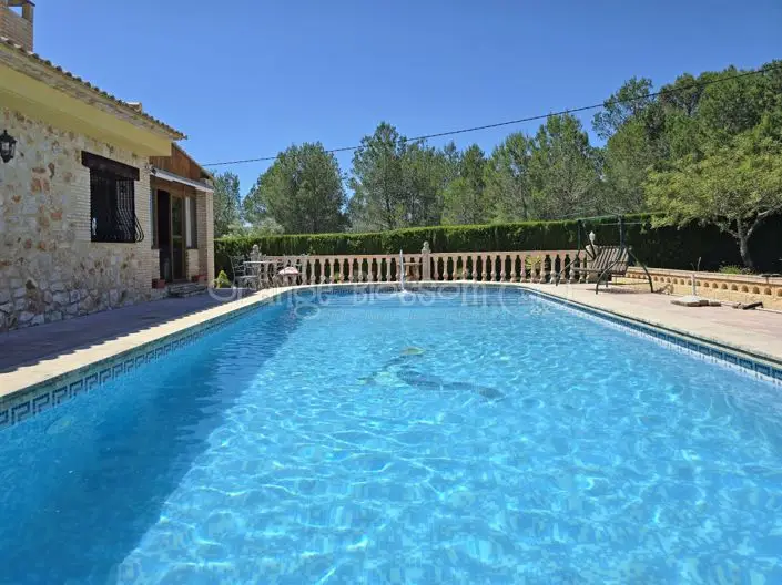 Villa 3 Dormitorios en Venta cerca Xativa