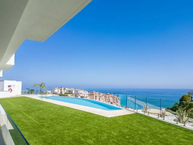 Apartamento Lujo Higueron 3 Dormitorios Vistas Panoramicas