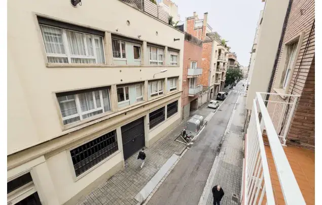 Alquiler Apartamento 8 Dormitorios Barcelona 3-24 Meses