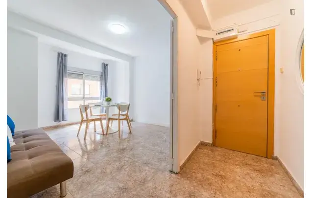 Alquiler Apartamento 4 Dormitorios Torrent