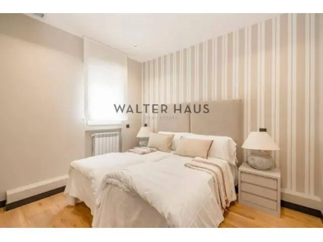 Piso Reformado Lujo Recoletos Madrid 98m2 2 Suites
