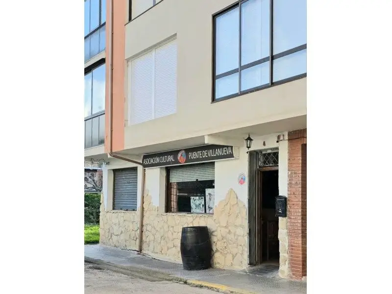 Venta Local Comercial Medina Pomar 83m2 Jardin Terraza BAR_696