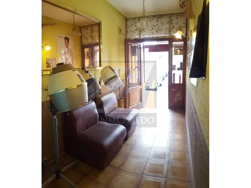 alquiler Local Comercial en San Claudio, Asturias (009368)- Globaliza