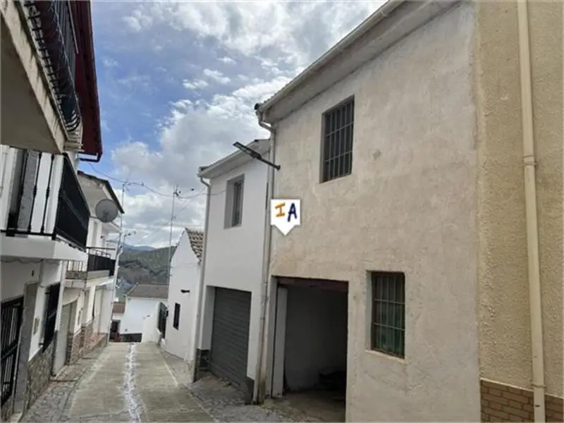 Casa Adosada 3 Dormitorios 2 Baños Mures Jaen