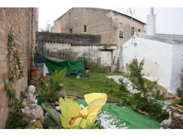 Se Vende Parcela con Vivienda de 48m2