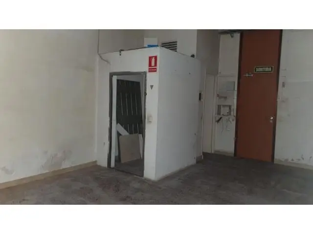 Local Comercial en Venta en Piera Barcelona