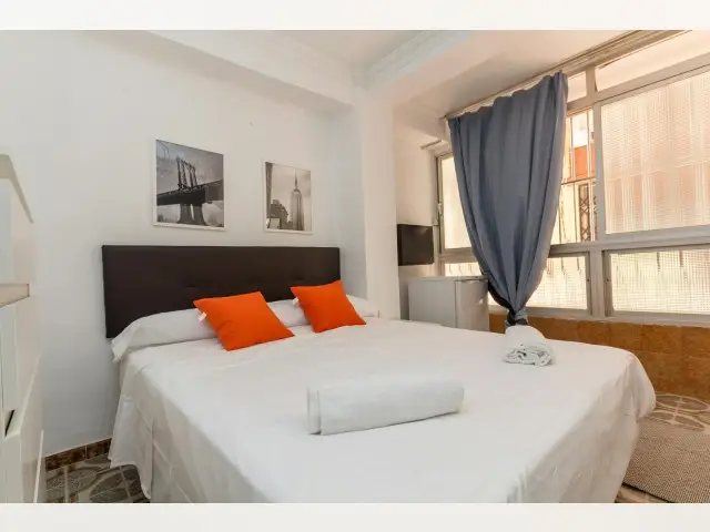 Habitacion Alquiler Malaga Apartamento Compartido Estudiantes Profesionales